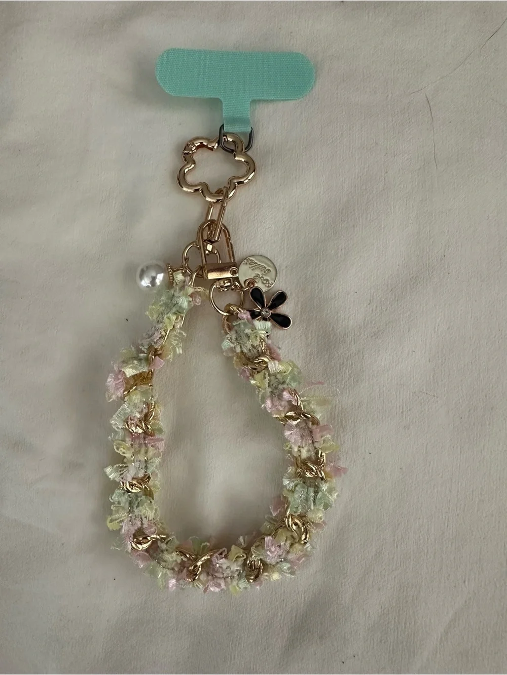 Delicate Pastel Floral Chain keychain Gold Tone for phone